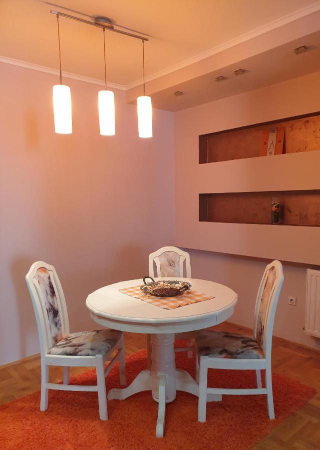 Apartman Mirage Sremska Mitrovica Exterior foto